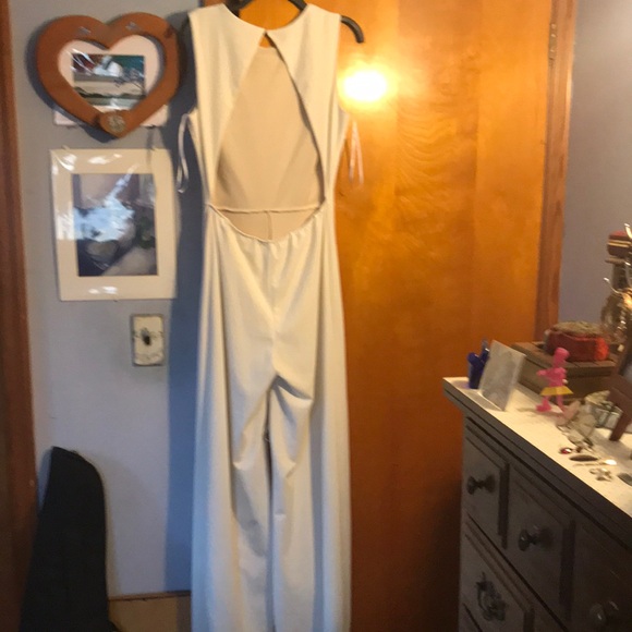 Holiday - Picture 2 of 4